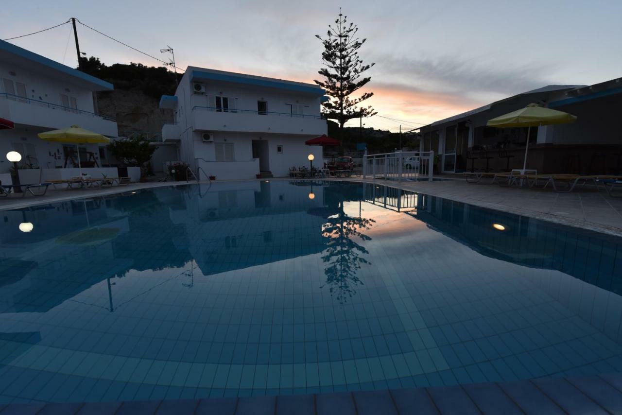 Villa Popi Studios เคฟาลอส ภายนอก รูปภาพ
